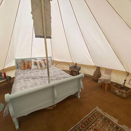 Secret Garden Glamping African Themed Tent Newark-on-Trent  Экстерьер фото
